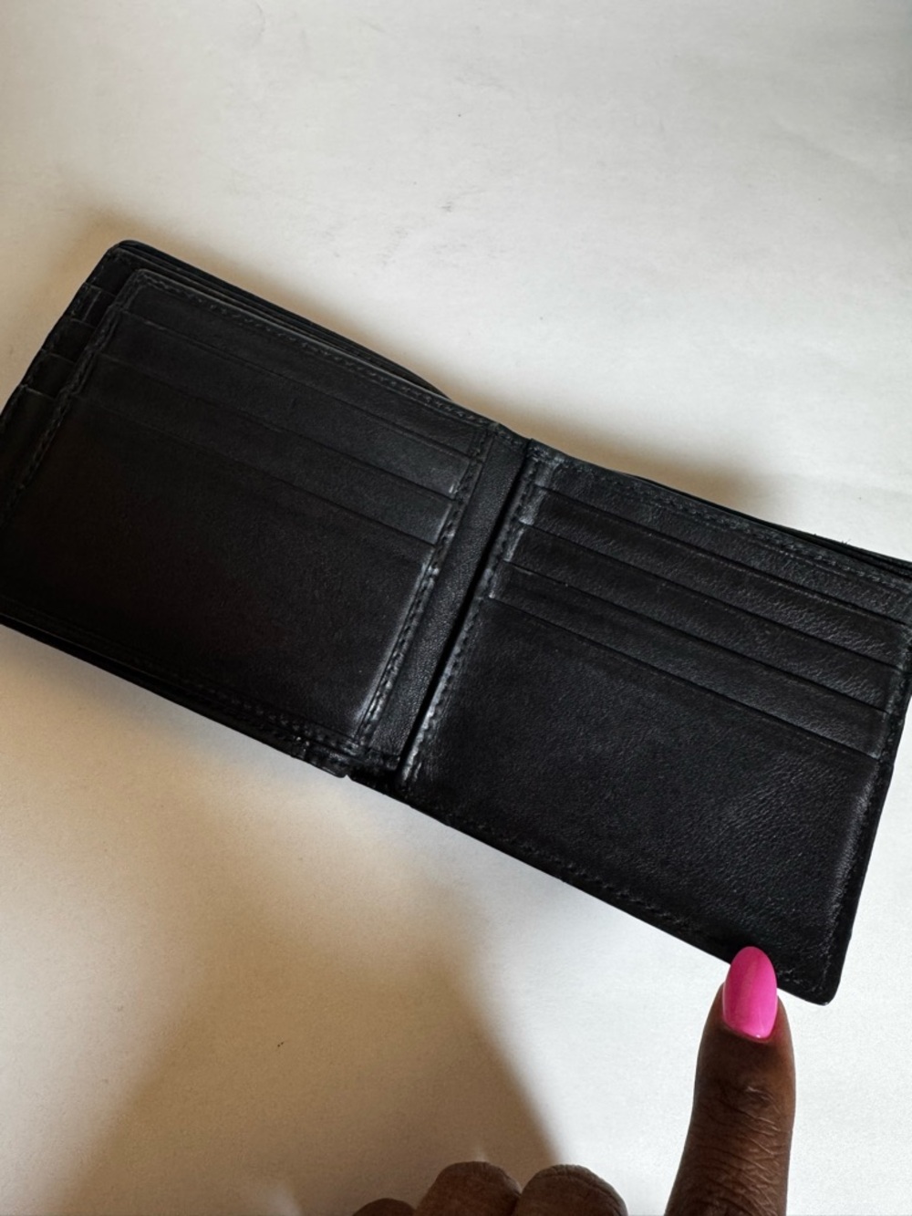 Gucci Guccissima Black Leather Wallet - Picture 3 of 9
